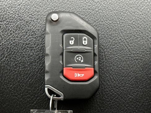 Used 2021 Jeep Wrangler Unlimited Rubicon image 21