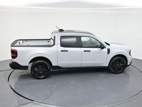 New 2025 Ford Maverick XLT w/ Equipment Group 301A image 38