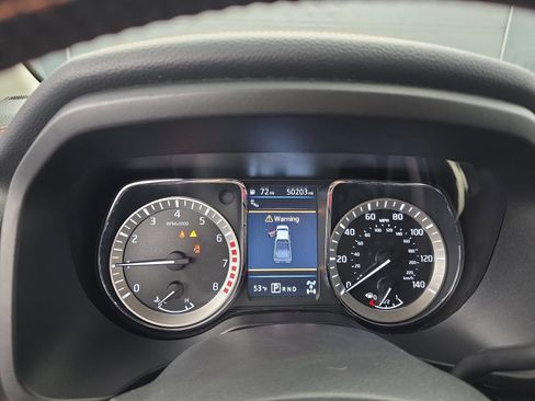 Used 2019 Nissan Titan Platinum Reserve image 24