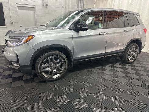 Used 2023 Honda Passport EX-L image 5