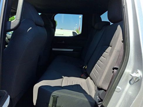 Used 2024 Toyota Tacoma TRD Off-Road AWD/4WD image 10