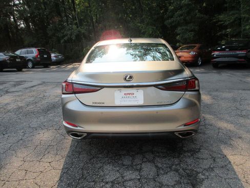Used 2021 Lexus ES 350 w/ Premium Package FWD image 6