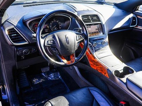 Used 2016 Lincoln MKX Reserve w/ Climate Package AWD/4WD image 10