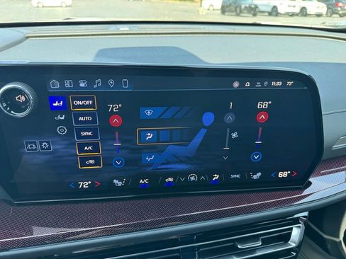 New 2026 Chevrolet Traverse Z71 w/ Driver Confidence Package AWD/4WD image 30