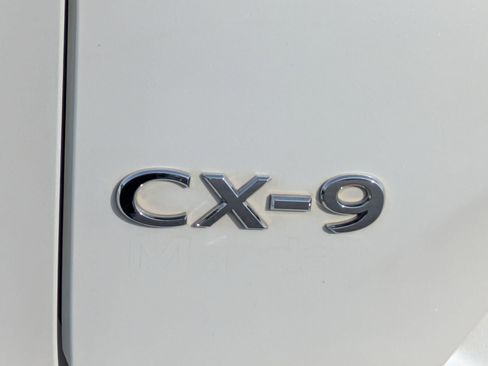 Used 2020 MAZDA CX-9 Touring w/ Touring Premium Package image 32