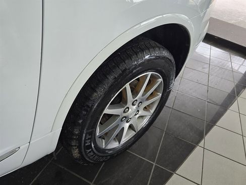 Used 2017 Buick Enclave Leather image 37