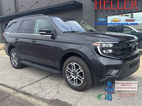 Used 2025 Ford Expedition Active image 1