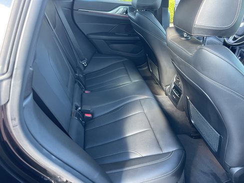 Used 2024 BMW i4 xDrive40i image 31