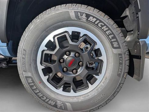 New 2026 Toyota 4Runner TRD Off-Road Premium AWD/4WD image 10