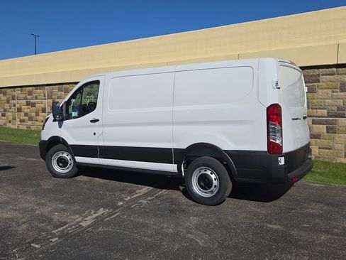 New 2026 Ford Transit 150 Low Roof RWD image 28