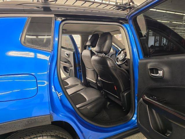 Used 2019 Jeep Compass Trailhawk w/ Cold Weather Group AWD/4WD image 34