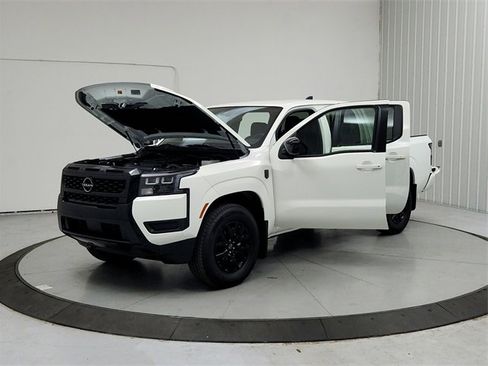 New 2026 Nissan Frontier SV w/ Tow Package image 11