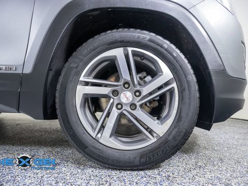 Used 2020 GMC Terrain SLT w/ Preferred Package AWD/4WD image 45