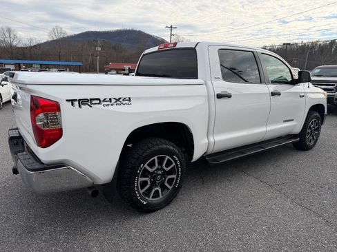 Used 2014 Toyota Tundra SR5 image 7