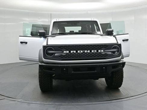 New 2025 Ford Bronco Badlands image 32