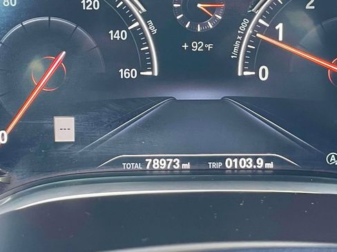 Used 2019 BMW 750i xDrive w/ Autobahn Package AWD/4WD image 27