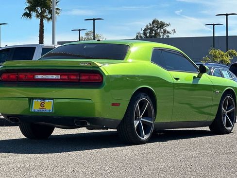 Used 2011 Dodge Challenger SRT8 w/ Green w/Envy Group image 4