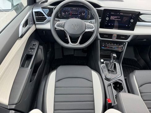 New 2026 Volkswagen Taos SEL AWD/4WD image 10