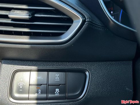 Used 2020 Hyundai Santa Fe SEL AWD/4WD image 32