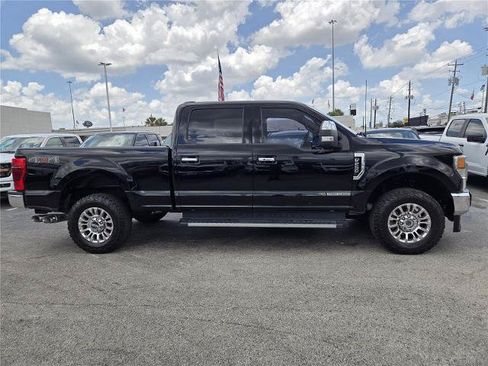 Certified 2022 Ford F250 Lariat w/ Lariat Ultimate Package AWD/4WD image 4