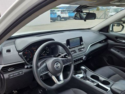 Used 2021 Nissan Altima 2.5 S FWD image 10