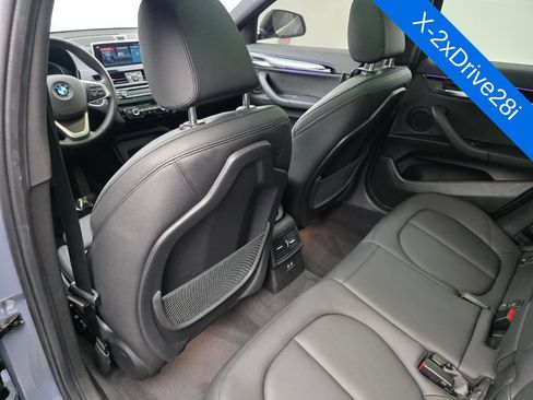 Used 2022 BMW X2 xDrive28i w/ Convenience Package AWD/4WD image 15