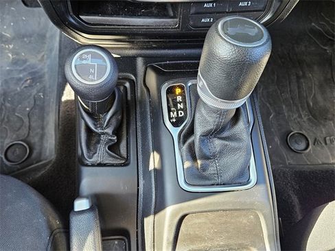 Used 2021 Jeep Wrangler Unlimited Sport image 18