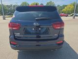 Used 2019 Kia Sorento LX w/ LX Convenience Package image 4