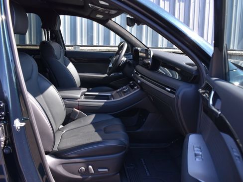 Used 2025 Hyundai Palisade Calligraphy AWD/4WD image 25