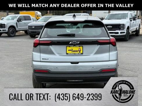 New 2027 Chevrolet Bolt LT w/ Comfort Package FWD image 4