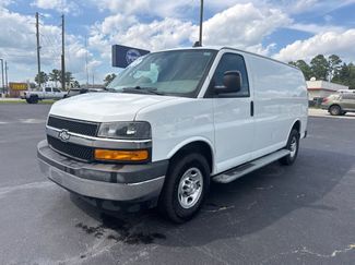 Used 2020 Chevrolet Express 2500 w/ Driver Convenience Package RWD video 1