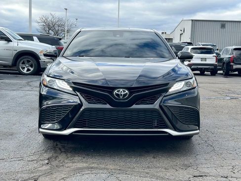 Used 2022 Toyota Camry XSE image 2