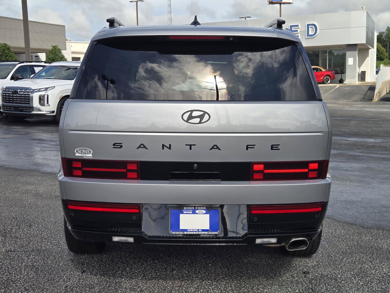 Used 2024 Hyundai Santa Fe Calligraphy FWD image 10