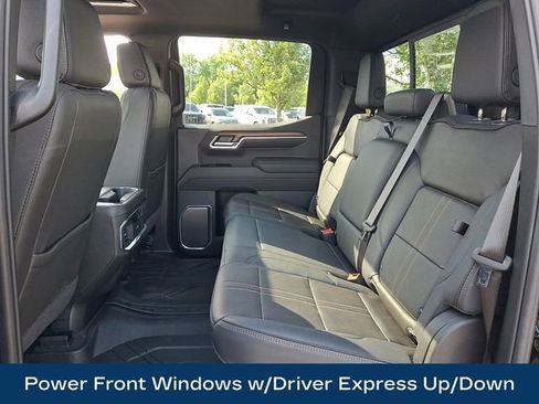 Used 2025 Chevrolet Silverado 1500 High Country w/ Technology Package AWD/4WD image 21