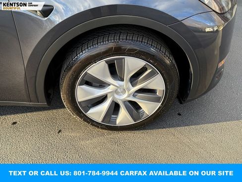 Used 2024 Tesla Model Y Long Range image 15