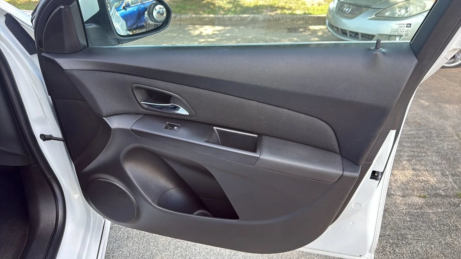 Used 2014 Chevrolet Cruze LTZ w/ RS Package FWD image 26