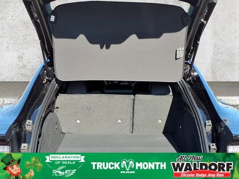 New 2026 Dodge Charger Scat Pack image 5