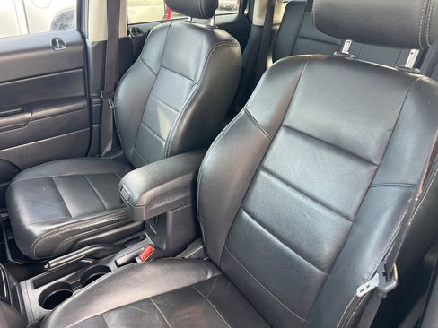 Used 2016 Jeep Patriot 4WD image 22