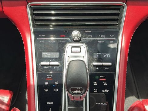 Used 2018 Porsche Panamera 4S AWD/4WD image 30