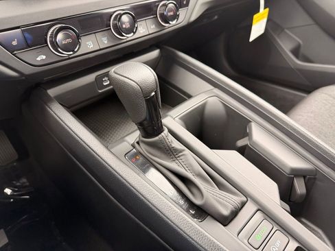 New 2025 Honda Accord SE image 10