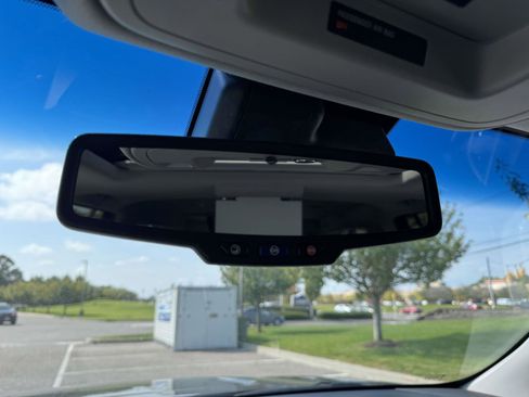 Used 2019 GMC Yukon XL Denali w/ Open Road Package image 30