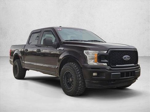 Used 2019 Ford F150 XL w/ Equipment Group 101A Mid AWD/4WD image 3