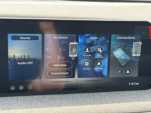 New 2026 Nissan Kicks SV w/ SV Premium Package AWD/4WD image 18