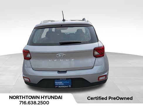 Certified 2026 Hyundai Venue SEL FWD image 15