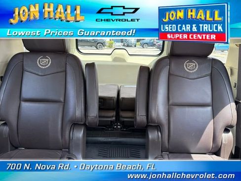 Used 2014 Cadillac Escalade Platinum AWD/4WD image 25