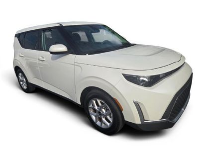 Used 2025 Kia Soul LX