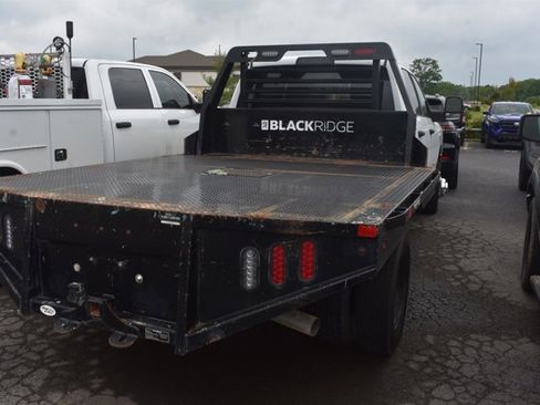 Used 2024 RAM 3500 SLT w/ Quick Order Package 2YG SLT AWD/4WD image 5