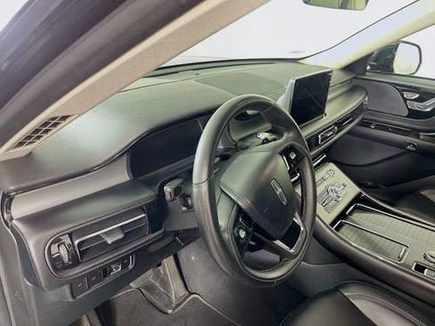 Used 2022 Lincoln Aviator 2WD image 10