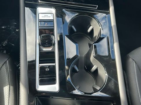 New 2026 Volkswagen Atlas SE image 34