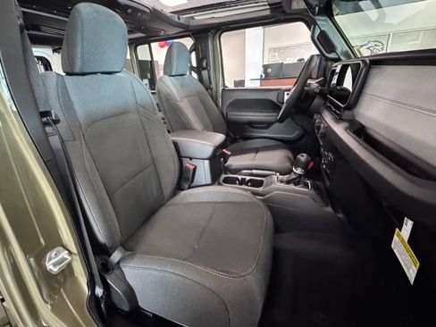 New 2026 Jeep Wrangler Unlimited Sport AWD/4WD image 19